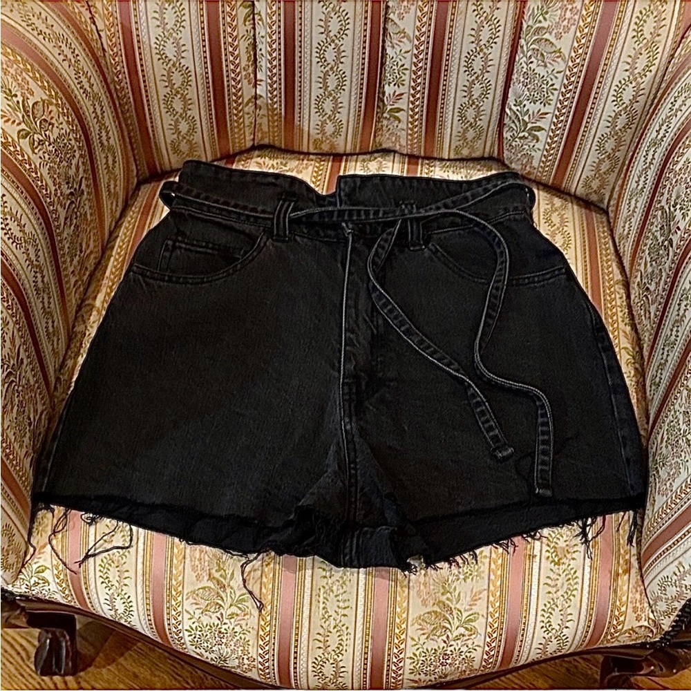Forever 21 high waisted black denim distressed shorts with ties sz.26